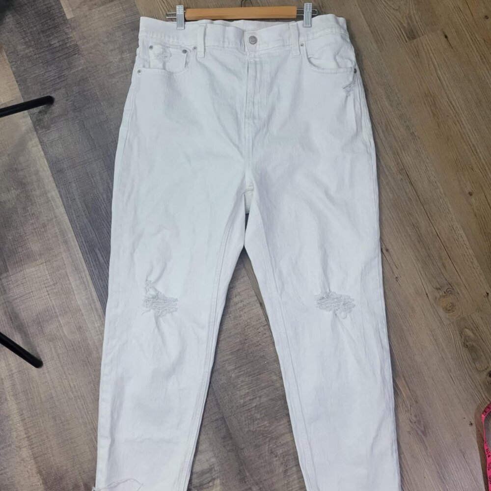 Size 35 Gap White Cheeky Straight Sky High Distressed Jeans - plus size